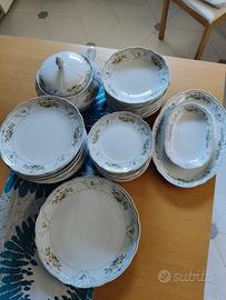 Servizio completo in porcellana 12 persone 