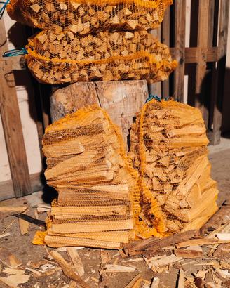 Legna accendi fuoco.