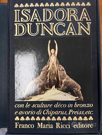 Isadora Duncan sculture