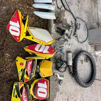 Ricambi vari suzuki 125