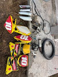 Ricambi vari suzuki 125