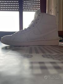 Court royale 2 mid NIKE