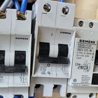 Lotto 3 interruttori automatici Siemens