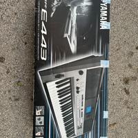 Tastiera  Yamaha PSRE443