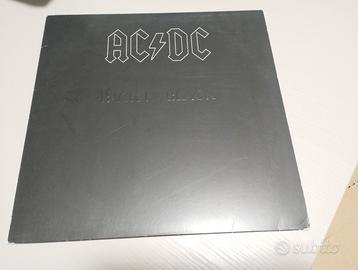 AC DC back in Black