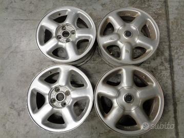 CERCHI BBS GOLF 3 DA 15 X 6 POLLICI ET 38 1995