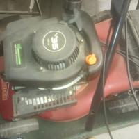 Tagliaerba a scoppio trazionata marca Club Garden