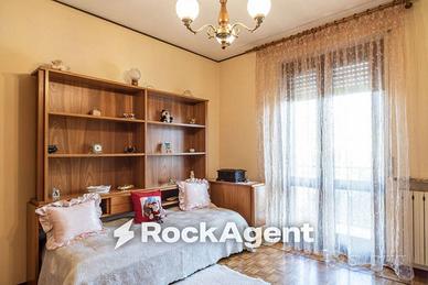 Appartamento di 95 m² con 3 locali e box auto a Me