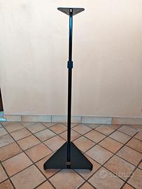 Stand per diffusori