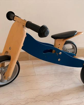 Triciclo in legno senza pedali – per interni