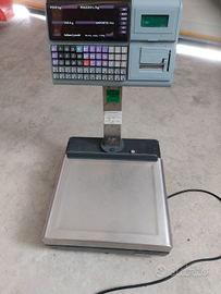 Bilancia italiana macchi