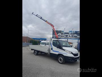 IVECO IVECO 35S16 CASSONE CON GRU SCARRABIL U18944