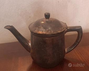 Teiera in peltro 