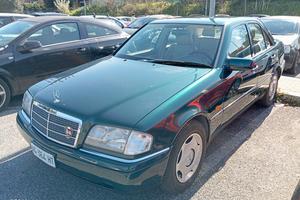 Mercedes C180