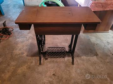 base macchina da cucire NECCHI