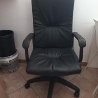 sedia ufficio a rotelle