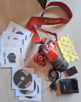 Fotocamera Canon EOS 1100D in buone condizioni