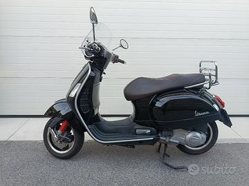 Vespa GTS 300 super
