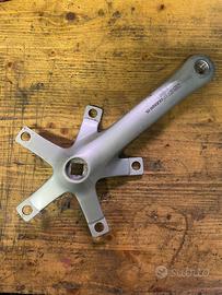 Guarnitura Shimano 105 con movimento centrale