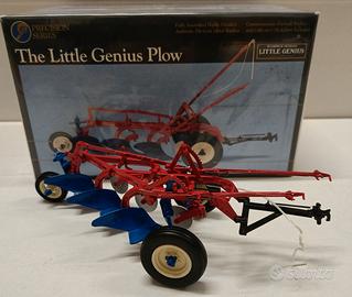 3 BOTTOM LITTLE GENIUS PLOW - scala 1/16 ERTL PREC
