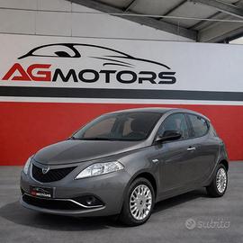 Lancia Ypsilon 1.2 69 CV 5 porte Platinum