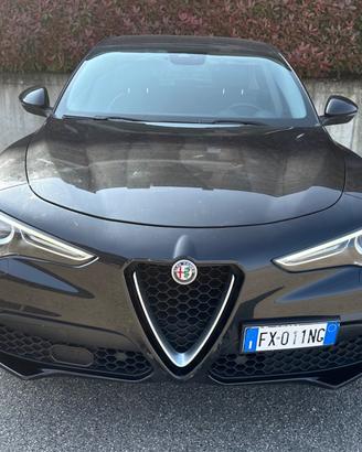 Alfa Romeo Stelvio 2.2 Turbodiesel 210 CV Q4