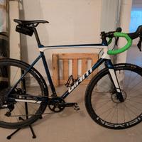 GIANT TCX gravel ciclocross