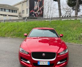 Jaguar xe (x760) - 2015