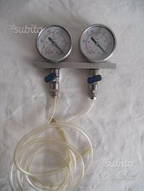 Vacuometri per allineare i carburatori auto e moto