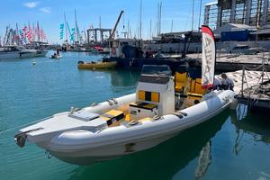 Gommone Tuono Pro 75 con motore Suzuki DF 350 AP