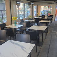 Lounge bar, caffetteria, tavola calda