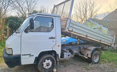 Nissan trade 100 3.0 diesel