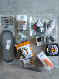 Vari ricambi nuovi per scooter 50 4 T