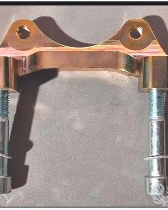Staffe adattatori per pinze Brembo per Abarth/Mito