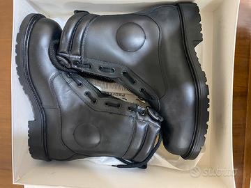 Stivaletto con cerniera invernale  G. Di Finanza