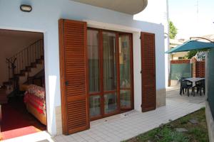 Fano (al lido) giungno-luglio abitaz. autonoma