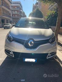 Renault Captur energy iconic