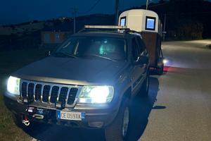 jeep+trailer per cavalli