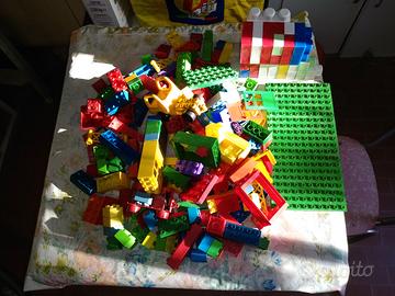 mattoncini No Lego e barbie 