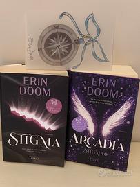 Stigma e Arcadia di Erin Doom con autografo