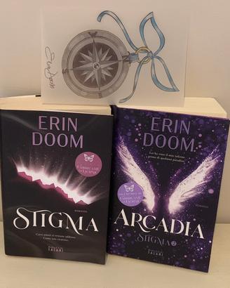 Stigma e Arcadia di Erin Doom con autografo