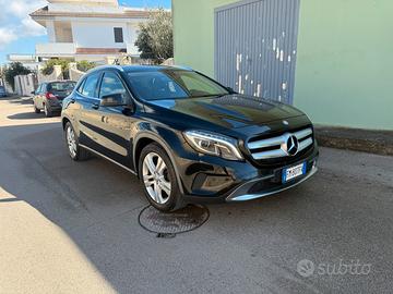 Mercedes-benz GLA 4matic