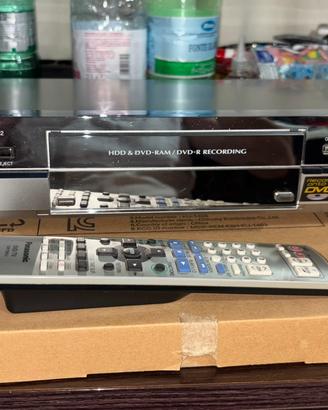 Lettore Panasonic  VHS  con HDD integrato