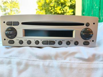 Autoradio 156