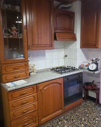 cucina + tavolo 