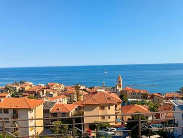 Trilocale vista mare