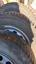 4 gomme M+S 175/65 R14 + cerchi