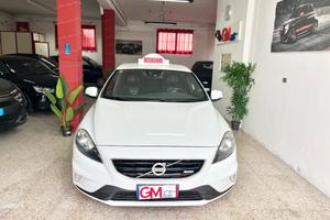 Volvo V40 D3 R-design Kinetic
