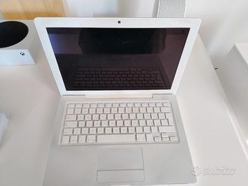 Macbook A1181 