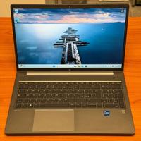 Workstation HP ZBook 15 G8 - i7 / 32GB / 512GB SSD